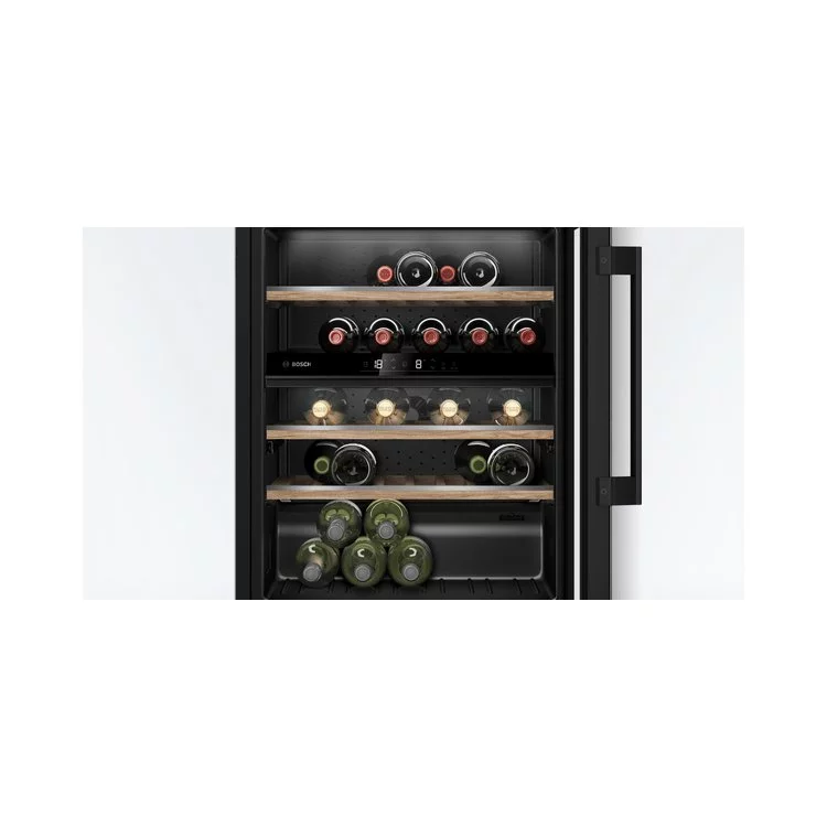 Bosch vinska vitrina KUW21AHG0 - Slika 3