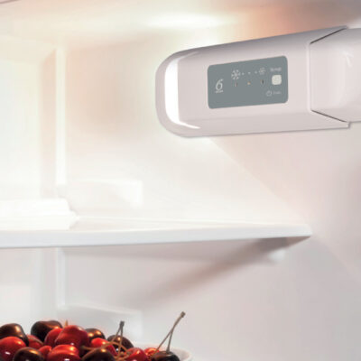 Alternative view of WHIRLPOOL WBUF011 ugradni frižider