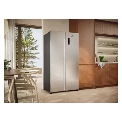 Electrolux frižider EAT6ME53U0